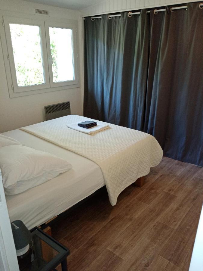 Chalet Agreable, A Proximite Du Centre Historique, Golf Academy فينوف ليز أفيجْنْ المظهر الخارجي الصورة